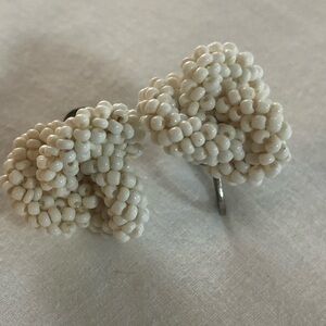 VTG  1940s White Seed Bead Earrings...Screw back